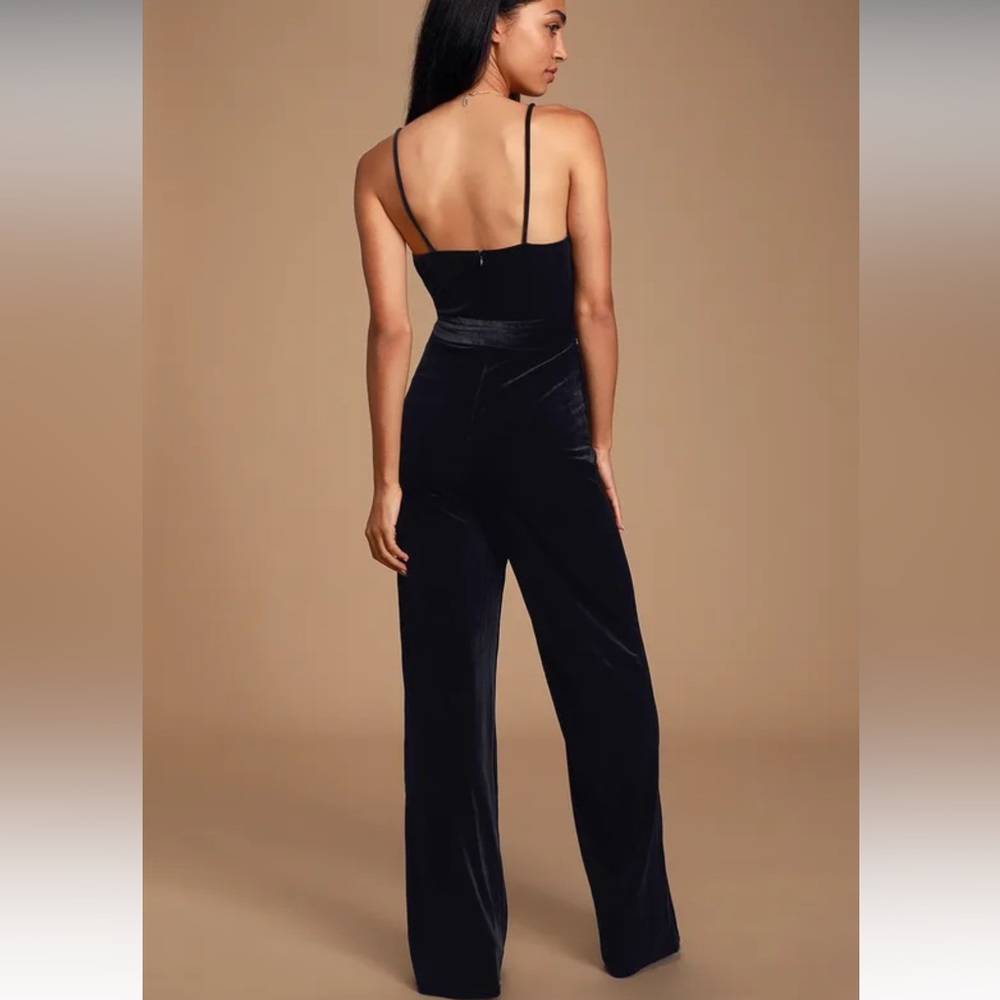 NWT small  Lulus Kylinna Black Velvet Sleeveless Wide-Leg Jumpsuit - Picture 2 of 6